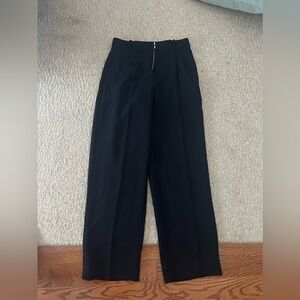 Aritzia black effortless pants regular length size 4